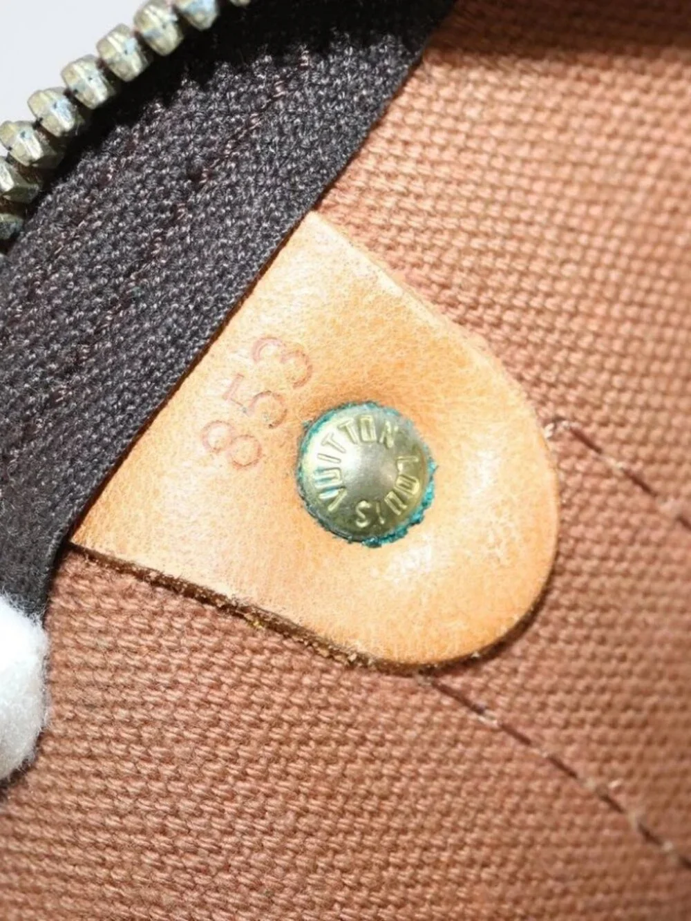 LOUIS VUITTON Monogram Keepall 50 Boston Bag M41426 LV - Picture 14 of 16